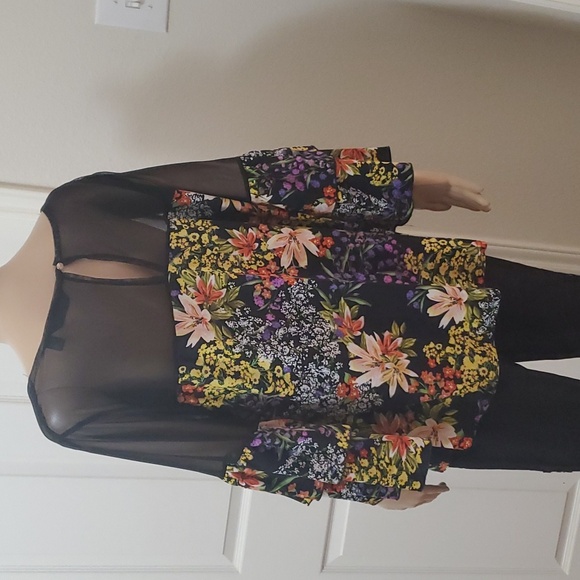 Unique Spectrum 2x vibrant fall flowers mesh yoke tiered ruffle quarter sleeve - Picture 4 of 7